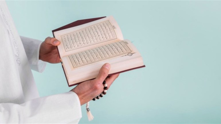 لماذا الحثُّ على قراءةِ القرآنِ؟!